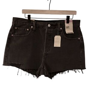 Levi's, NWT, 501 Shorts, A High-Rise, Frayed Hemline, Distressed, Women's sz 33,